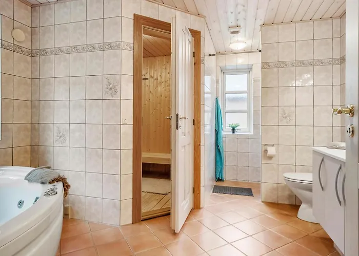 Lovely In With Sauna Holiday home *